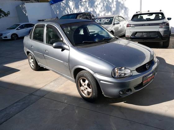 CHEVROLET CORSA 1.0 MPFI SUPER SEDAN 8V GASOLINA 4P MANUAL CHEVROLET CORSA 1.0 MPFI SUPER SEDAN 8V GASOLINA 4P MANUAL